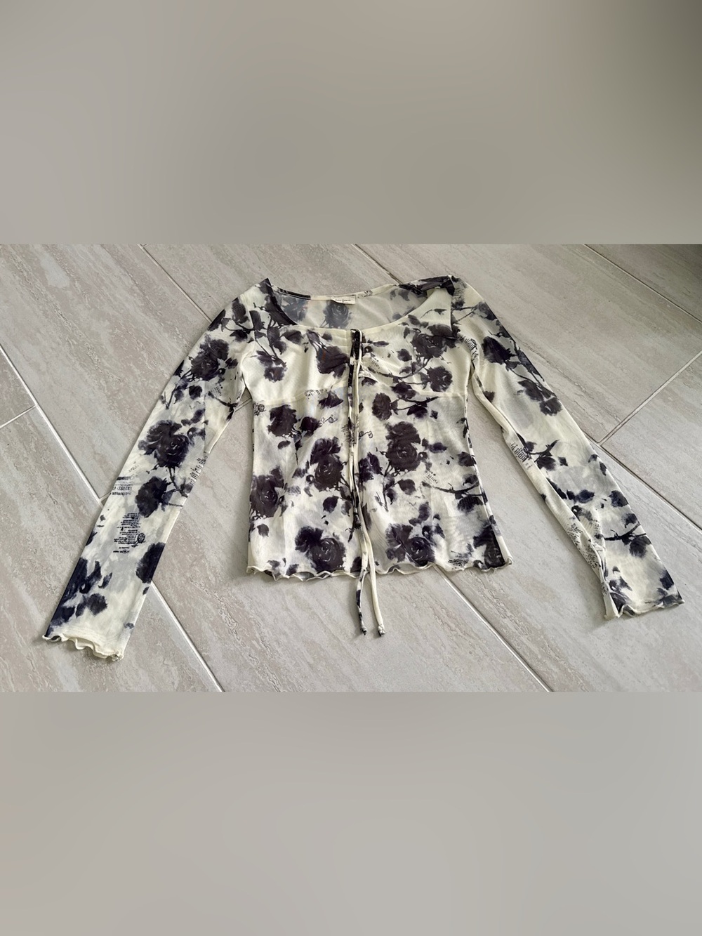 Free Kisses 90’s Y2K Long Sleeve Floral Top juniors M Cottagecore Babydoll